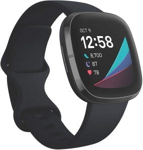 Fitbit versa best sale garmin vivoactive 3