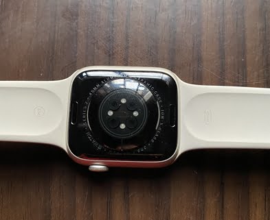 How to Change Apple Watch Series 7 Straps